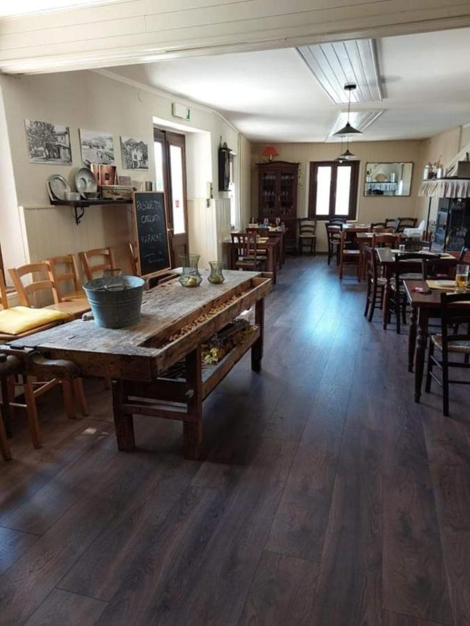 Fragole E Menta Otel Attimis Dış mekan fotoğraf